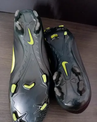 Botas de fútbol Nike