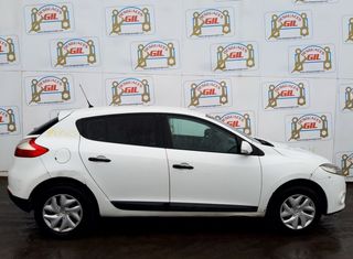 Módulo renault 1141556 243800011r megane iii