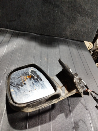 RETROVISOR IZQUIERDO CITROEN BERLINGO FURGÓN * |