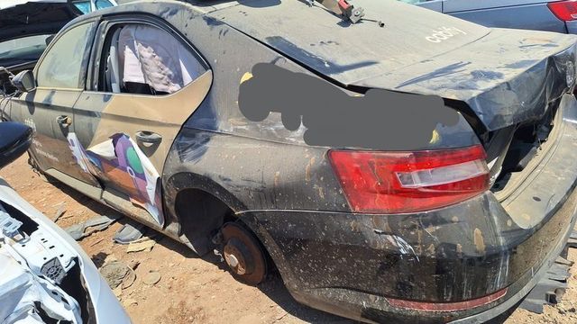 DESGUACE  SKODA SUPER B III AÑO 2015