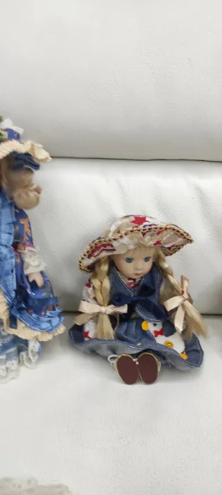 Set 7 bambole porcellana piccole