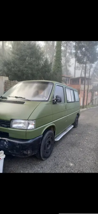 Volkswagen Transporter 1999 cambio por caravana