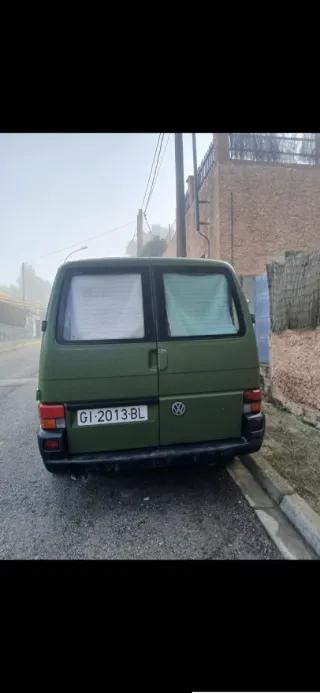 Volkswagen Transporter 1999 cambio por caravana