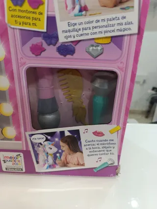 Unicornio mágico interactivo