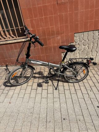 Bicicleta pieghevole Btwin grigia