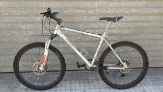 Bicicleta MTB Monty Alumini