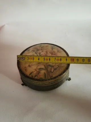 Caja joyero vintage bordada floral