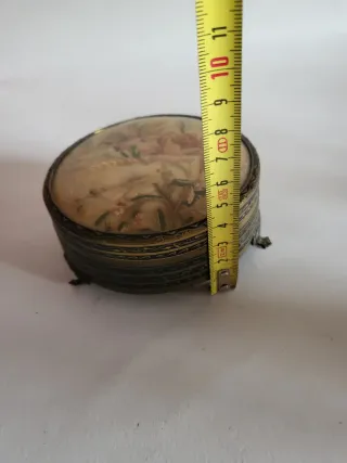 Caja joyero vintage bordada floral