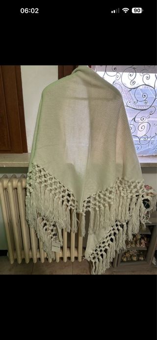 Mantella donna taglia unica panna/bianco