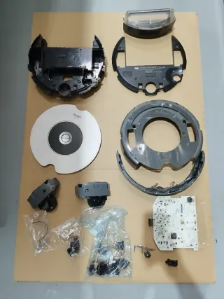Despiece Roomba ruedas placa base motores etc