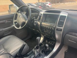 Toyota Land Cruiser 2007