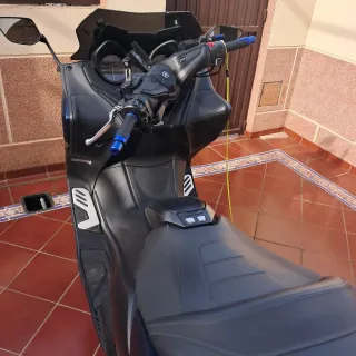 Yamaha Tmax 530 SX sport Azul