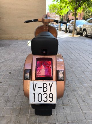 VESPA ÚNICA