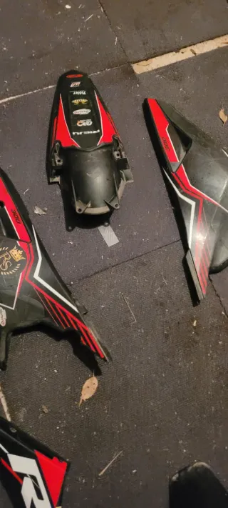 Plástica Rieju MR 300