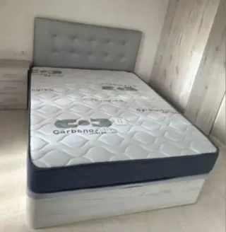 Canapé abatible y colchón