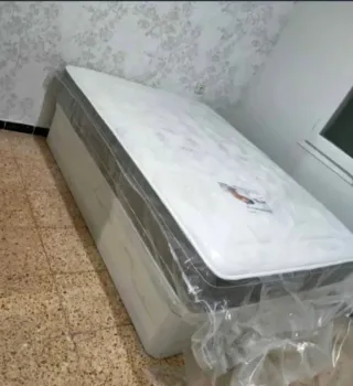 Canapé abatible y colchón