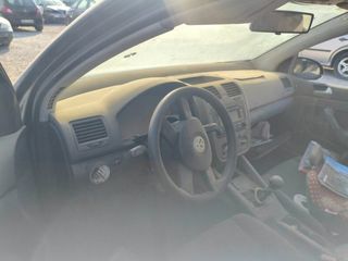 1730402 motor volkswagen golf v (1k1)(10.2003)