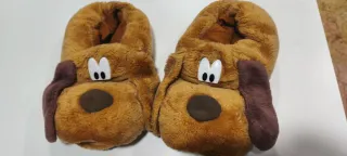 Zapatillas de casa perrito marrón