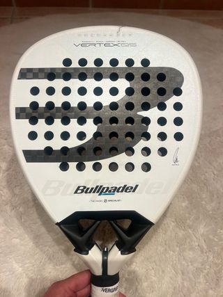 Bullpadel Vertex 05