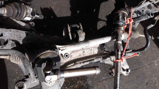 BRAZO SUSPENSION SUPERIOR DELANTERO IZQUIERDO MAZ