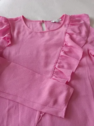 Camisa rosa mujer con volantes
