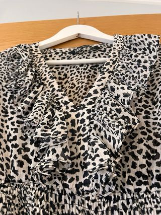 Blusa Zara Estampada Volantes XS