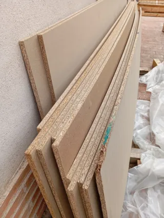 Tableros, encimeras, tablones, tablas de madera