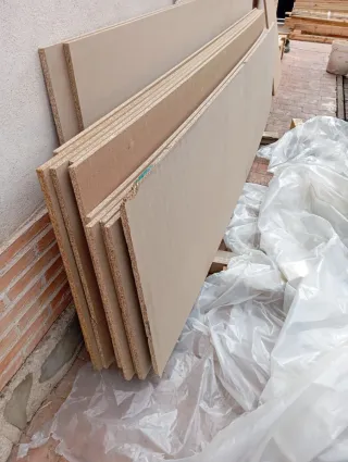 Tableros, encimeras, tablones, tablas de madera