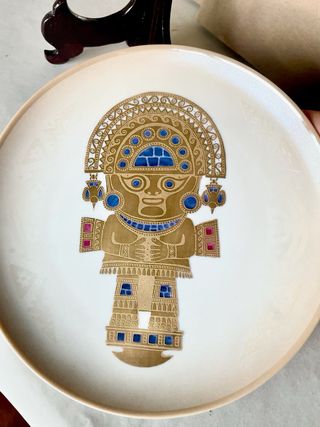 Piatto decorativo Morbelli in porcellana