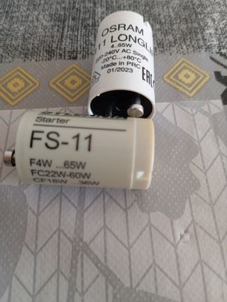 REGALO 2 TUBOS FLUORESCENTES  Y CEBADORES