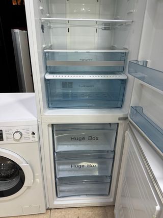 Lavadora y Frigorífico Blanco