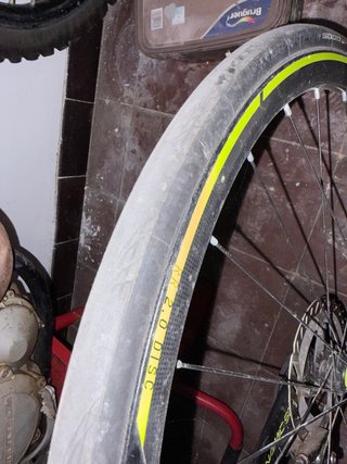 Bicicleta carretera Sccot Foil algo negociable