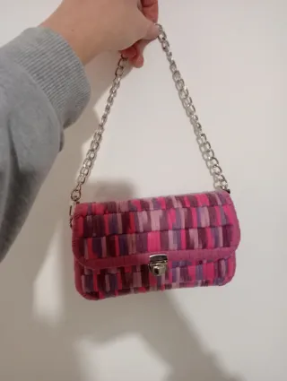 Pochette artigianale per bambina