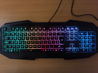 Teclado gaming Trust Avonn como NUEVO en su caja