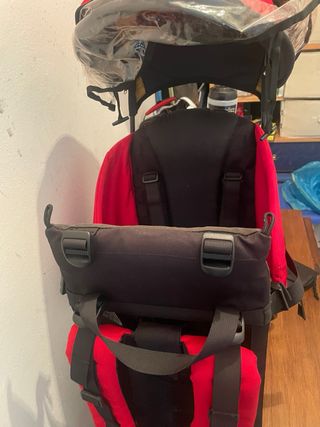 Mochila Portabebés Altus Roja