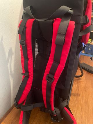 Mochila Portabebés Altus Roja