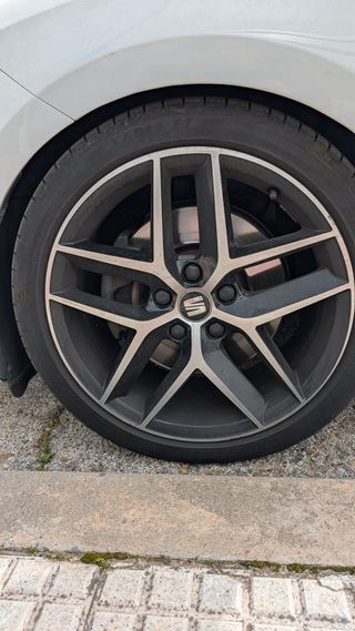 Llantas Seat León FR 18 (4 unidades)