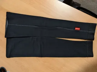 Perneras y Manguitos