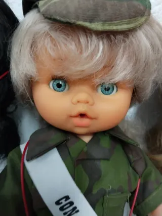 Muñecas Wendolin Colección Militar