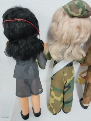 Muñecas Wendolin Colección Militar