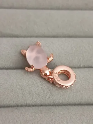 Charm tortuga marina rosa nuevo