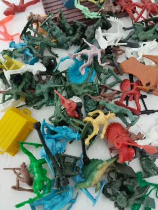 Lote Juguetes Figuras y Coches Varios