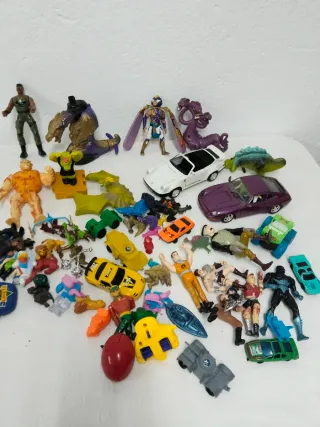 Lote Juguetes Figuras y Coches Varios