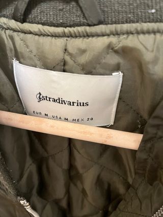 2 Chaquetas bomber Bershka verde oliva