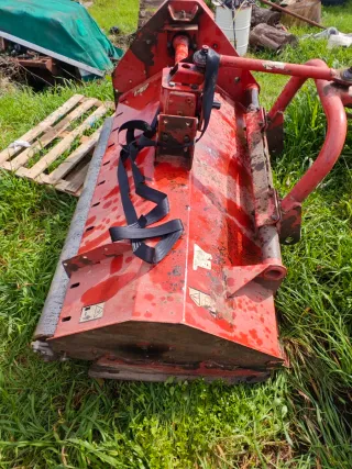 Desbrozadora de martillos perugini