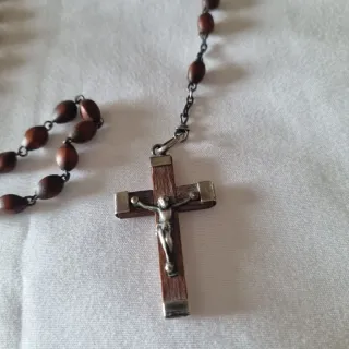 Rosario antiguo años 40 de madera 49 cm