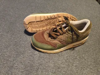 Zapatillas Nike Air Max Marrones y Verdes