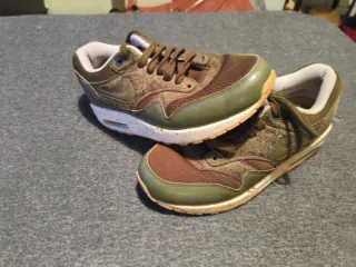 Zapatillas Nike Air Max Marrones y Verdes