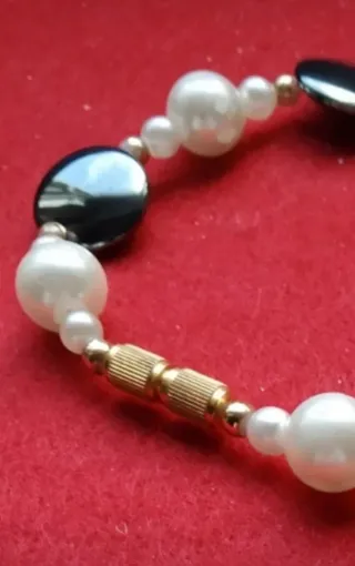 Pulsera perlas y ónix