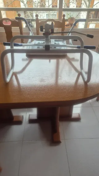 Asiento giratorio para bañera